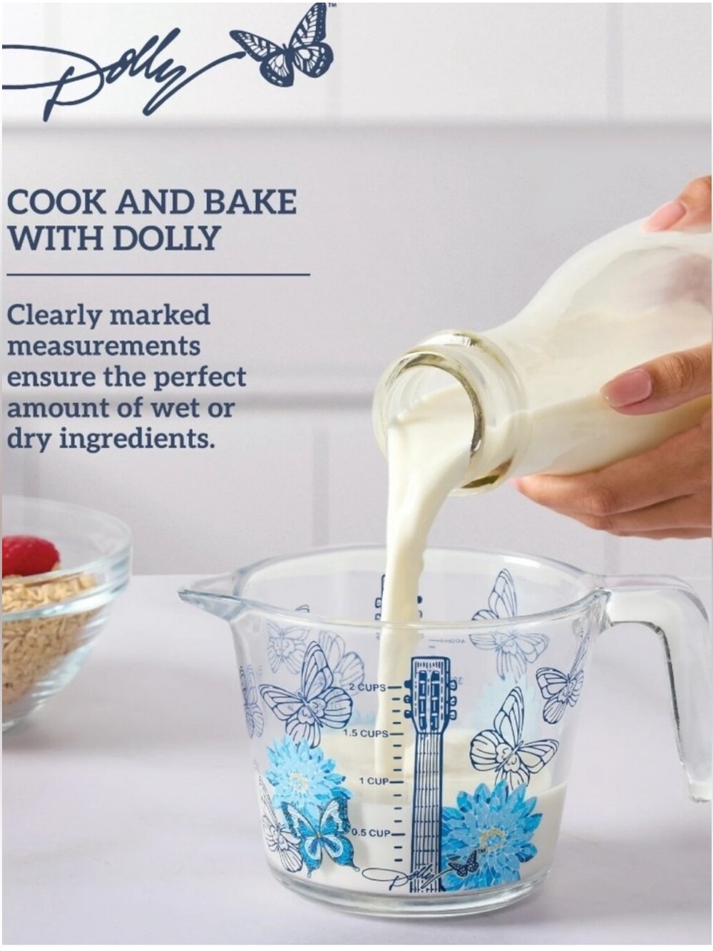 Dolly Parton 2-Cup Glass Measuring Cup with Blue Floral & Butterfly Design